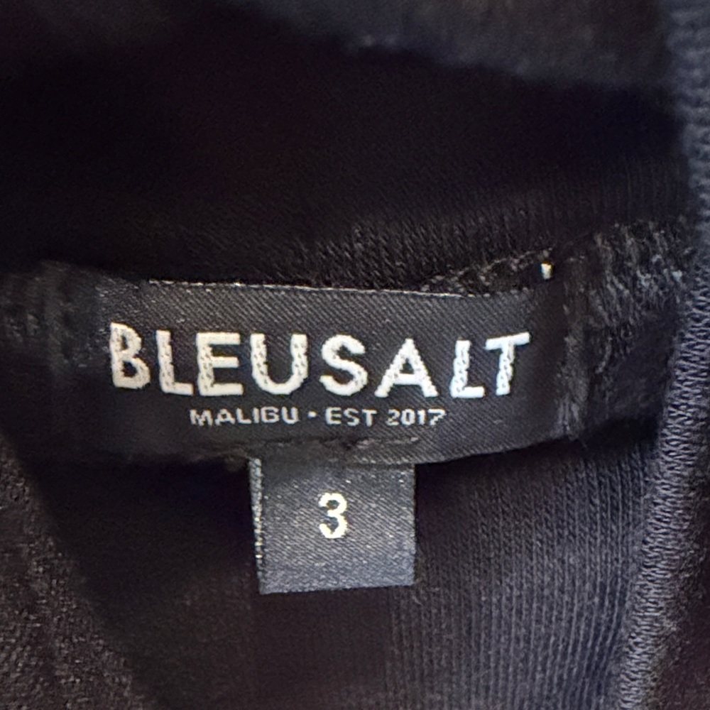Bleusalt Sleeveless Signature Fabric Turtleneck Top - Black L (3) - Picture 4 of 5